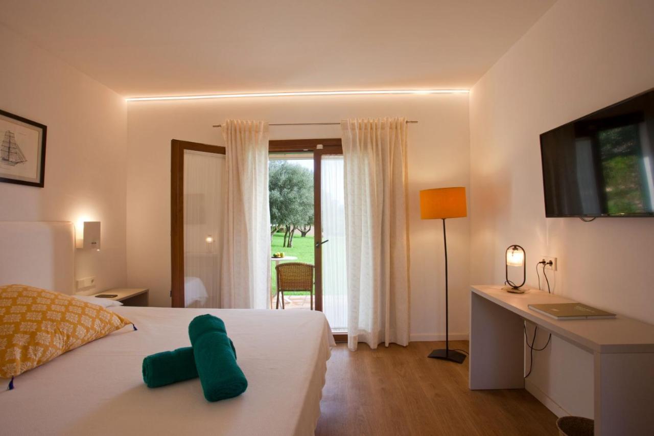 ซอน กอร์บ บูทิก โฮเต็ล Hotel กาลาโบนา ภายนอก รูปภาพ